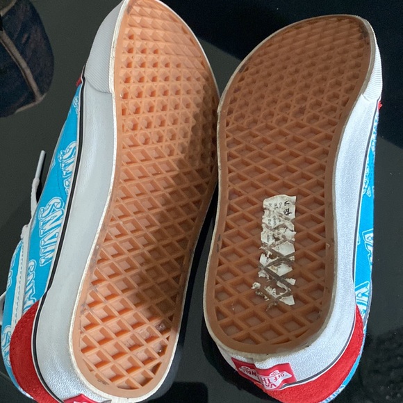 Red and White Vans - Picture 5 of 7